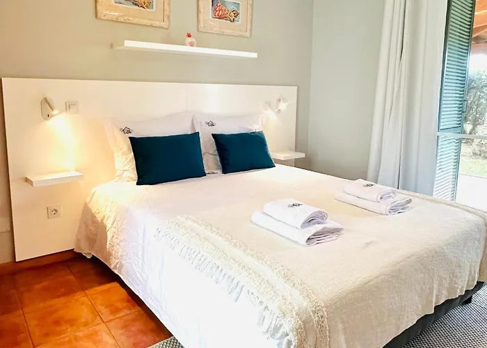 Quinta Do Ribeiro Salgado's House Порту-Санту