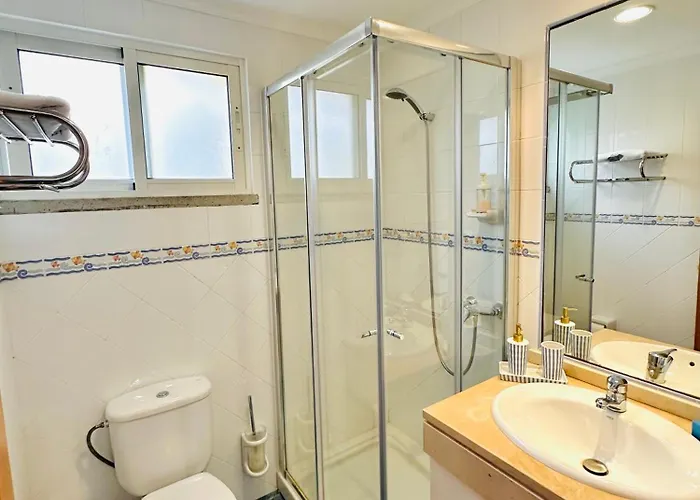 Quinta Do Ribeiro Salgado's House Порту-Санту